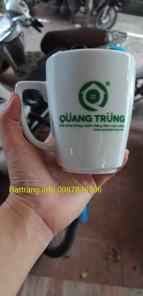 Cốc sứ trắng gốm sứ Bát Tràng